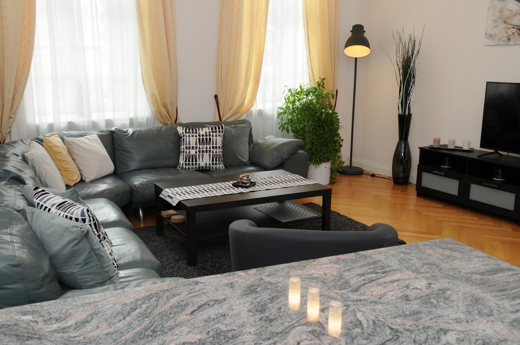Royal Road Apartment Praha Eksteriør bilde