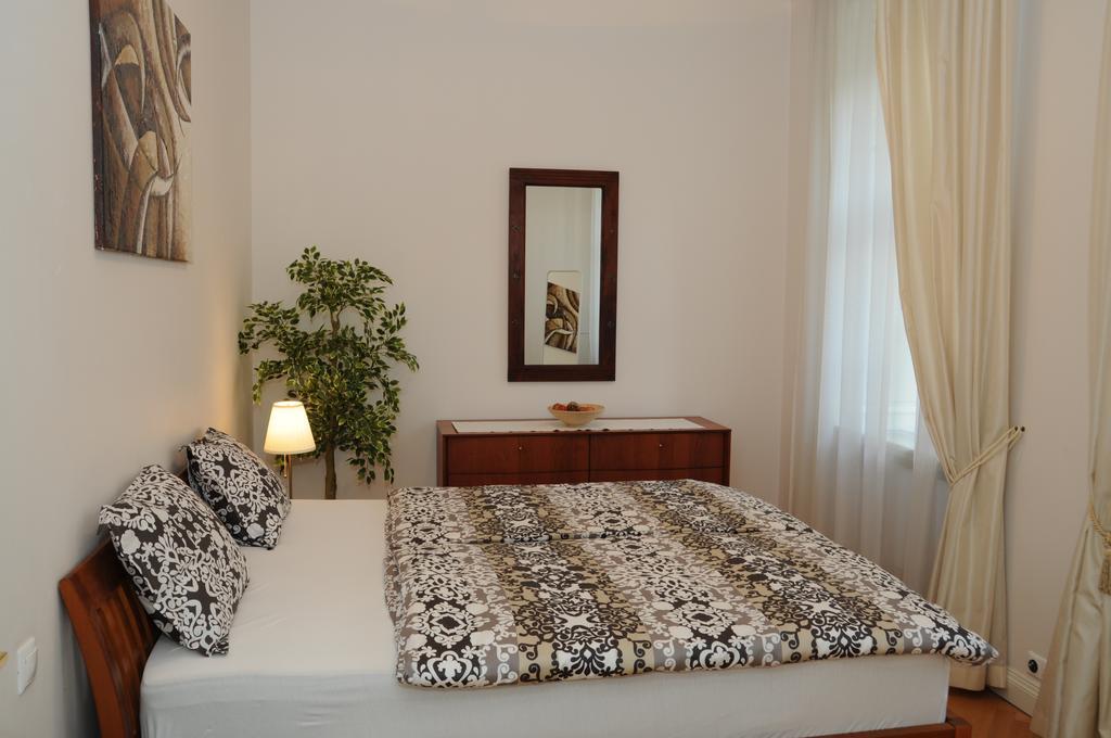 Royal Road Apartment Praha Eksteriør bilde